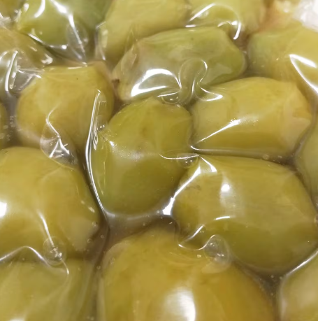 Oliwki Zielone Nadziewane Skórką Cytrynową – 250 g